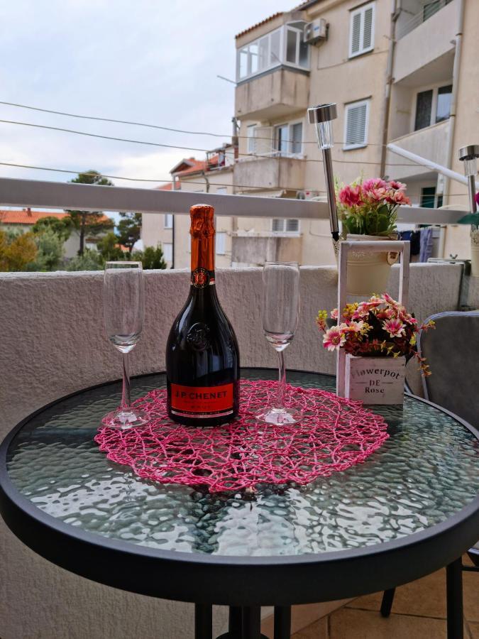 Apartman Nikol Makarska Exterior foto